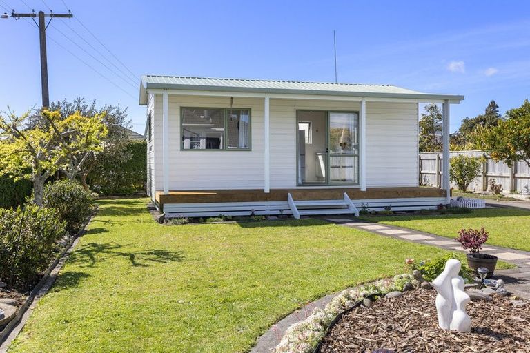 Photo of property in 8 Raleigh Street, Vogeltown, New Plymouth, 4310