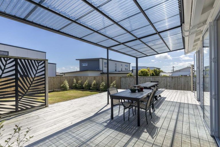 Photo of property in 7b French Street, Moturoa, New Plymouth, 4310