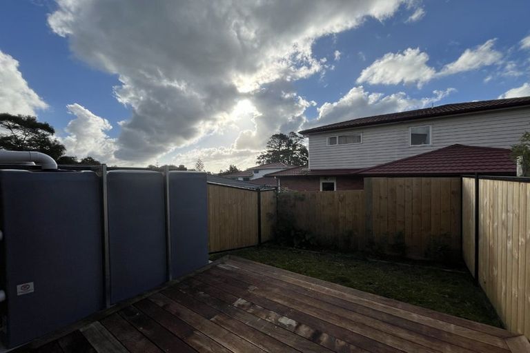 Photo of property in 43 Raupeti Lane, Henderson, 0612