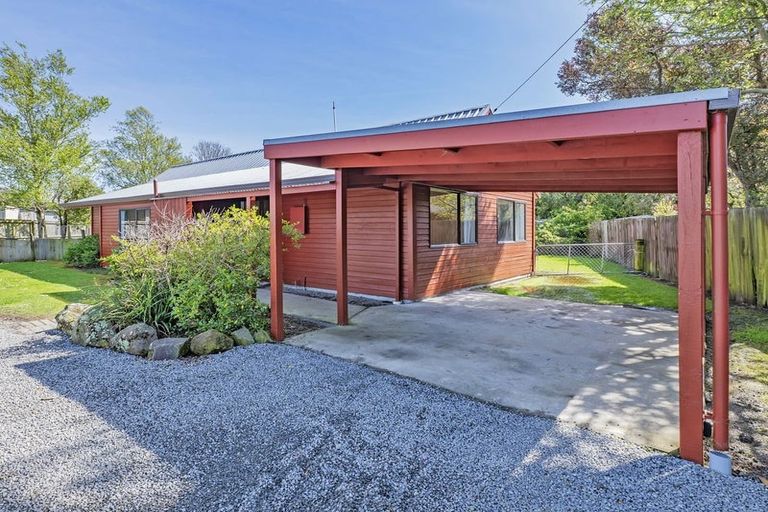 Photo of property in 27 Carston Street, Leeston, 7632