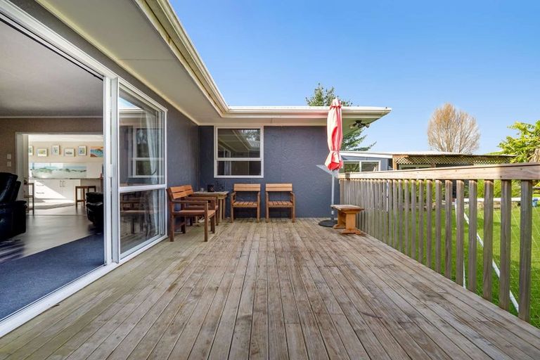 Photo of property in 318 Inland Road, Helensville, 0875