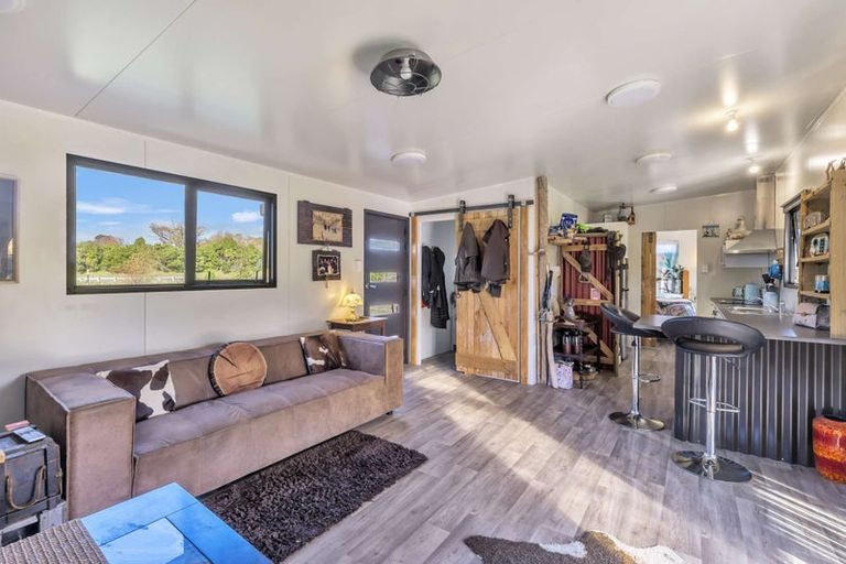 Photo of property in 15 Harley Road, Tasman, Upper Moutere, 7175