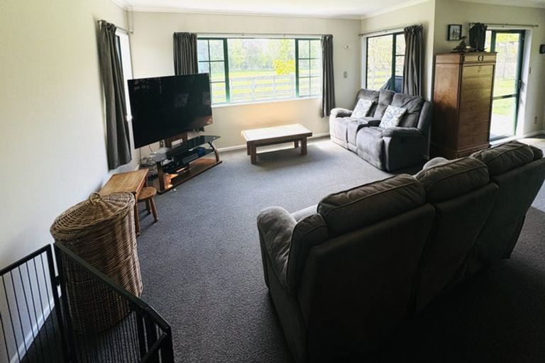 Photo of property in 2 Flemington Road, Aramoho, Whanganui, 4584
