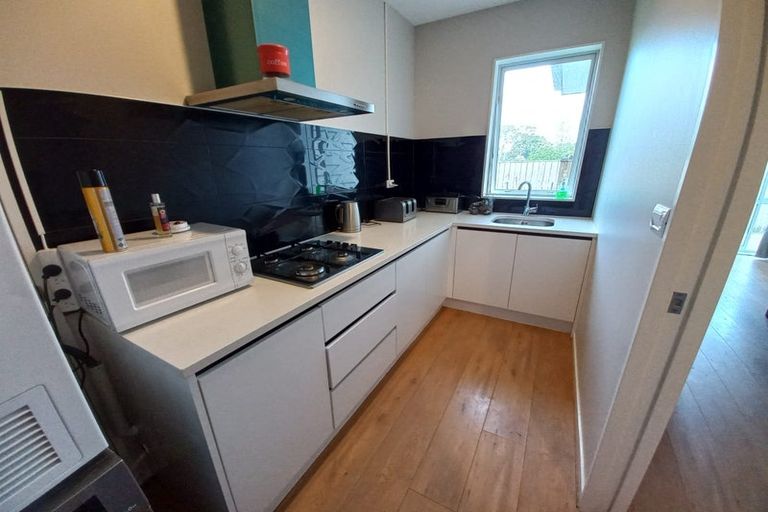 Photo of property in 6 St Claire Road, Silverdale, 0932