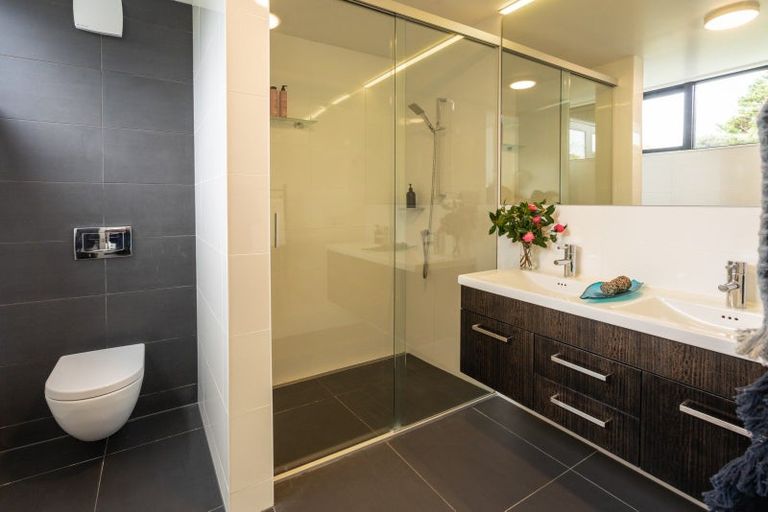 Photo of property in 103a Calcutta Street, Khandallah, Wellington, 6035