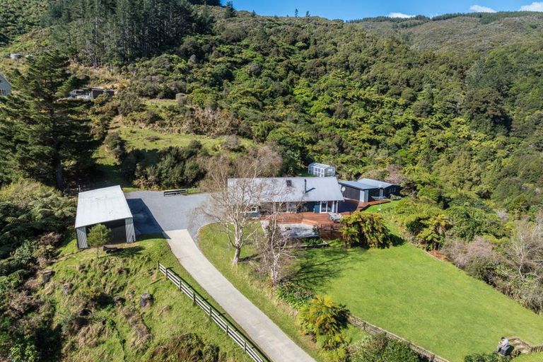 Photo of property in 1470 Akatarawa Road, Akatarawa Valley, Upper Hutt, 5372