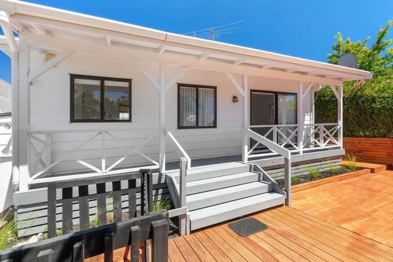 Photo of property in 26f Christmas Road, Manurewa, Auckland, 2102