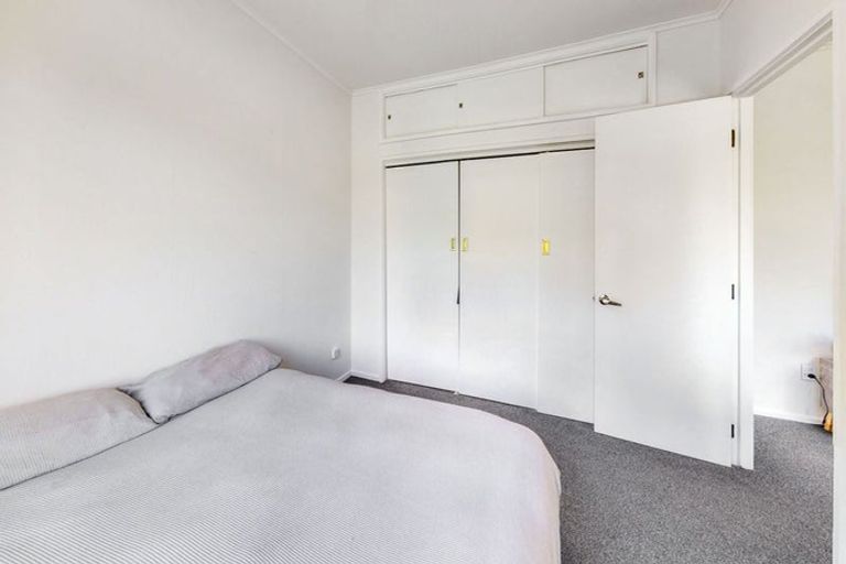 Photo of property in 3/24 Crieff Street, Northland, Wellington, 6012