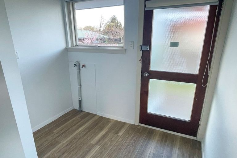 Photo of property in 2/29 Wainoni Road, Wainoni, Christchurch, 8061