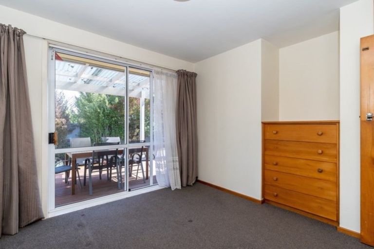 Photo of property in 37 Steele Street, Hornby, Christchurch, 8042
