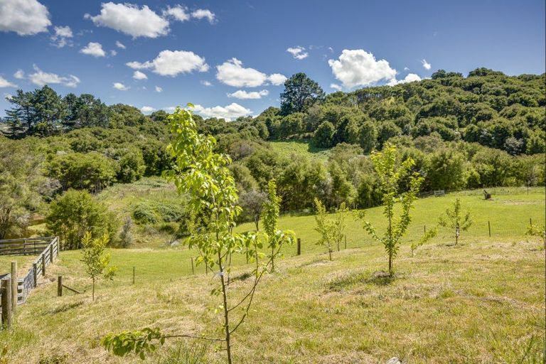 Photo of property in 1079 Ellis Wallace Road, Eskdale, Napier, 4182