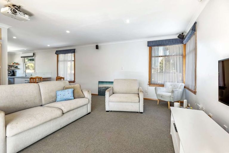 Photo of property in 81a Macarthur Street, Levin, 5510
