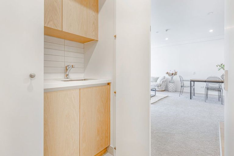 Photo of property in 179 Hibiscus Drive, Orewa, 0931