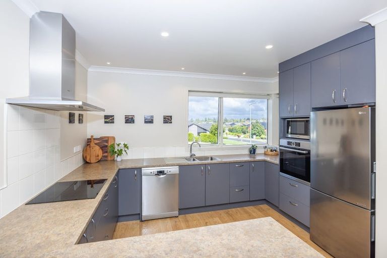 Photo of property in 4 Oak Ridge Drive, Te Awamutu, 3800