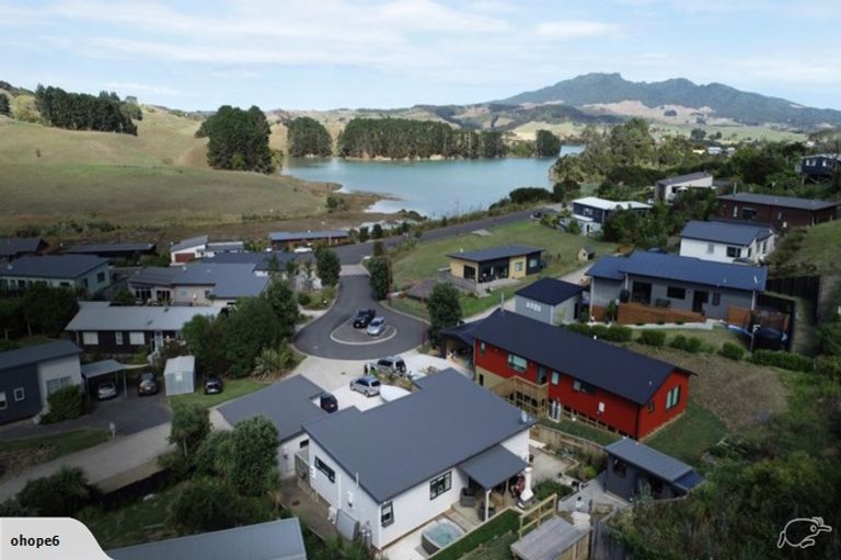 Photo of property in 8g Harakeke Place, Raglan, 3225