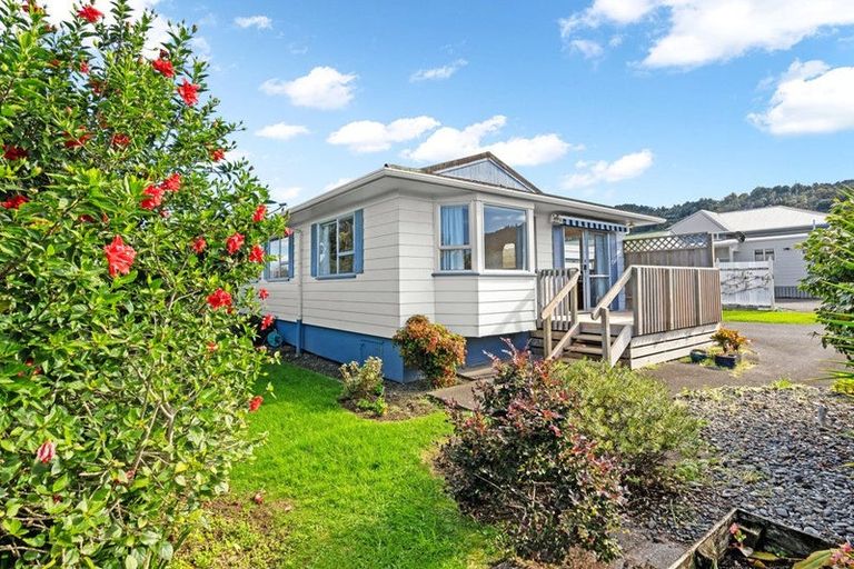 Photo of property in 9b Third Avenue, Avenues, Whangarei, 0110