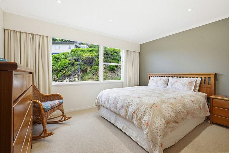 Photo of property in 98 Severn Street, Island Bay, Wellington, 6023