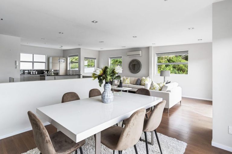 Photo of property in Wilk Heights, 7/8 Wilk Lane, Browns Bay, Auckland, 0630