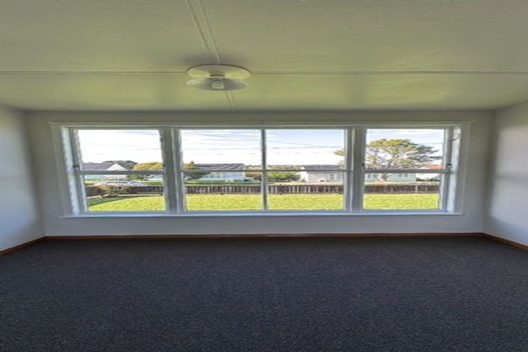 Photo of property in 8 Marsden Street, Hauraki, Auckland, 0622