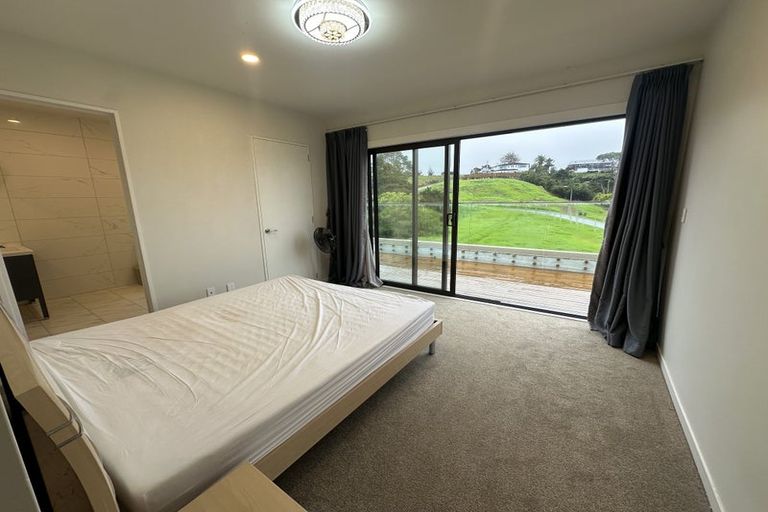 Photo of property in 80a Vaughans Road, Long Bay, Albany, 0792