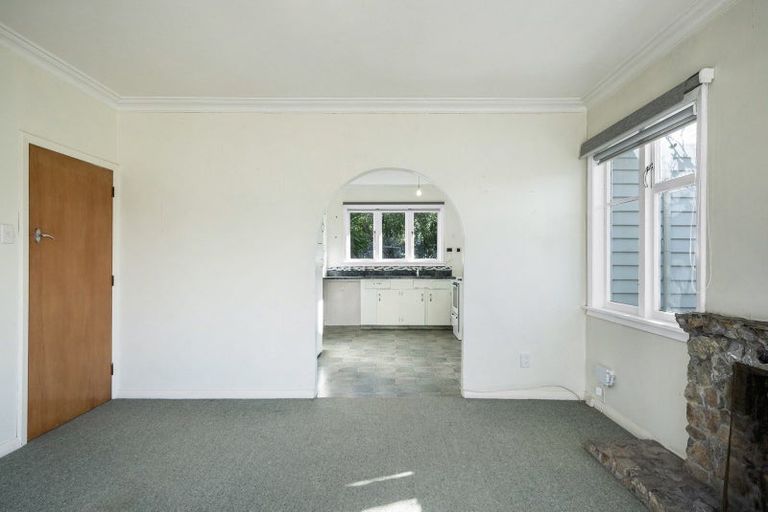 Photo of property in 30 Graham Street, Levin, 5510