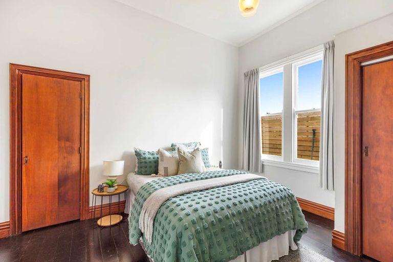 Photo of property in 51 Bath Street, Levin, 5510