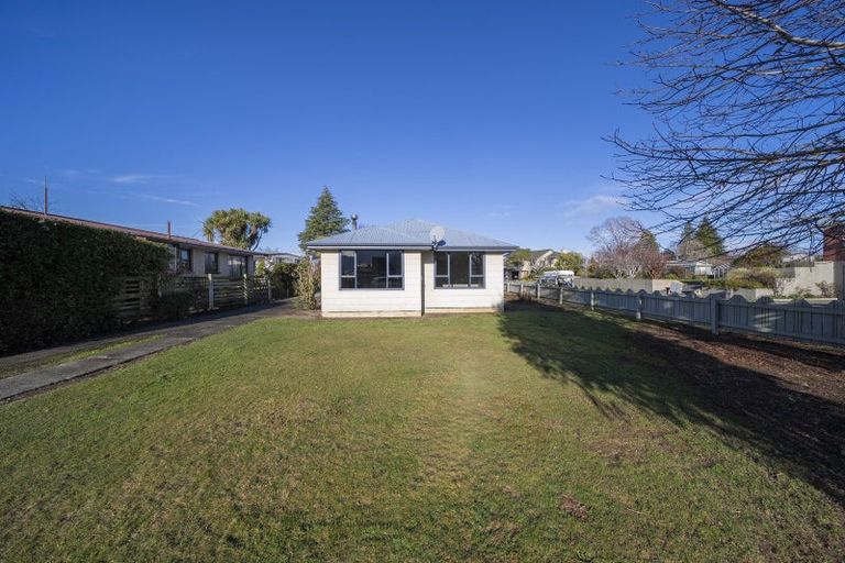 Photo of property in 12 Sutherland Street, Te Anau, 9600
