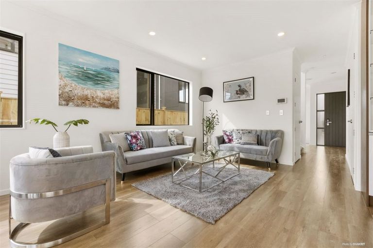 Photo of property in 339 Flat Bush School Road, Flat Bush, Auckland, 2019