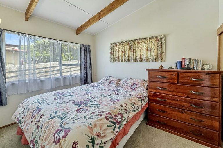 Photo of property in 10 Claydon Place, Ohope, 3121