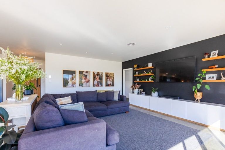 Photo of property in 360 Maharakeke Road, Waipukurau, 4281