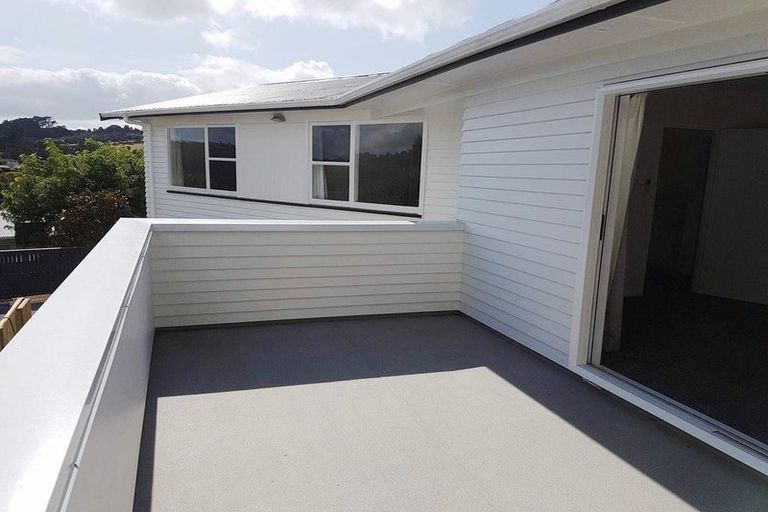 Photo of property in 99 Vandeleur Avenue, Birkdale, Auckland, 0626