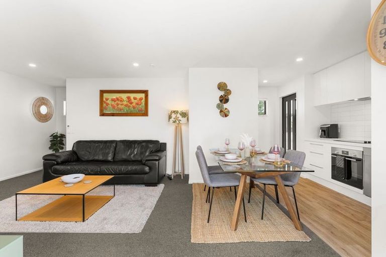 Photo of property in 1/31 Heywood Terrace, Richmond, Christchurch, 8013