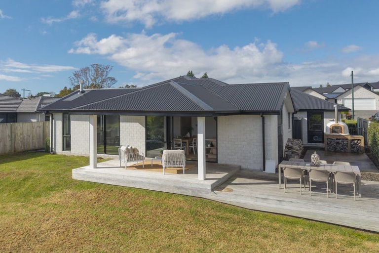 Photo of property in 18 Hass Drive, Ohauiti, Tauranga, 3112