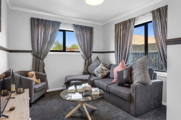 Photo of property in 26 Melford Close, Rangiora, 7400