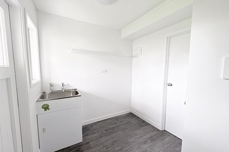Photo of property in 5 Attlee Place, Gisborne, 4010