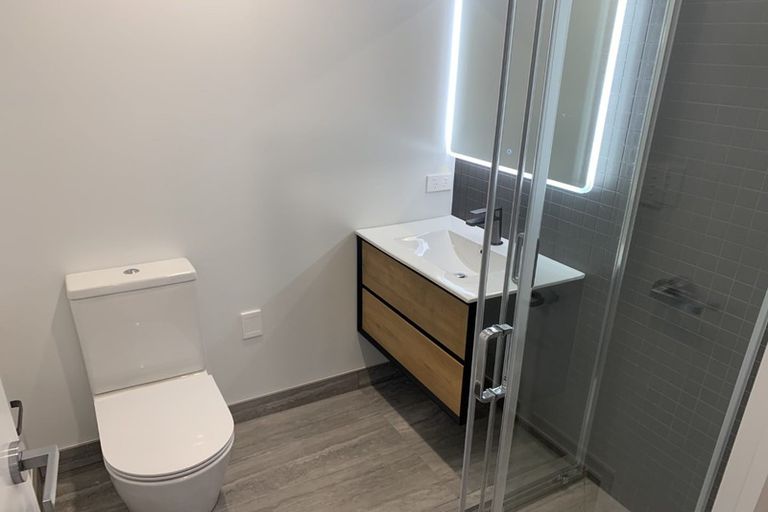 Photo of property in 21 Kabardin Street, Karaka, Papakura, 2113