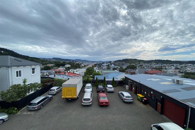 Photo of property in 369u2 Adelaide Road, Newtown, Wellington, 6021