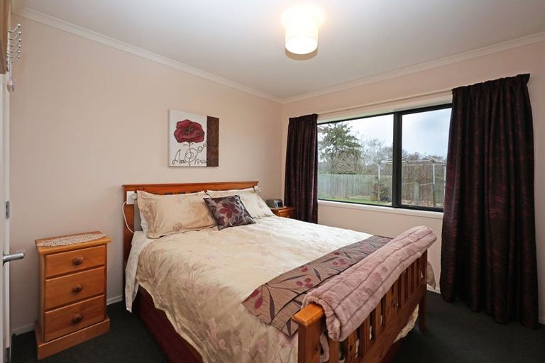 Photo of property in 6 Essex Street, Weston, Oamaru, 9401