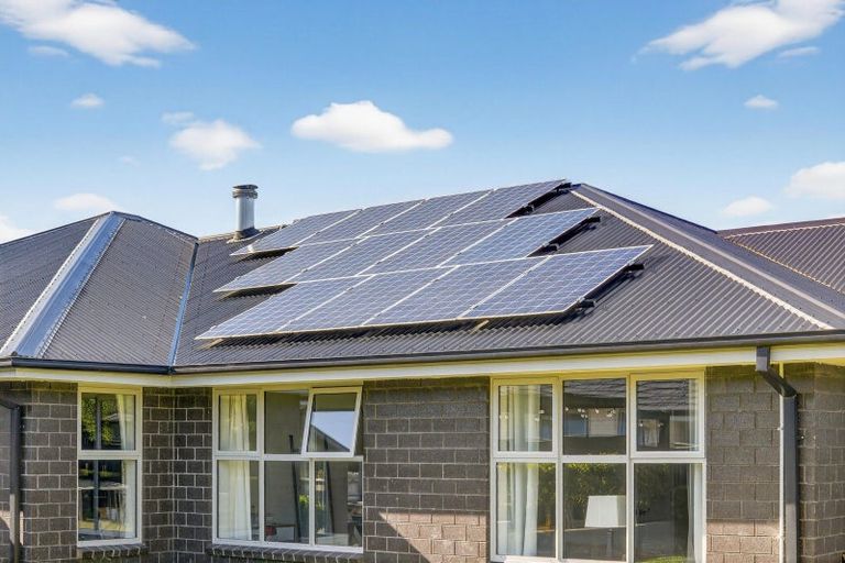 Photo of property in 3 Wattle Lane, Rangiora, 7400