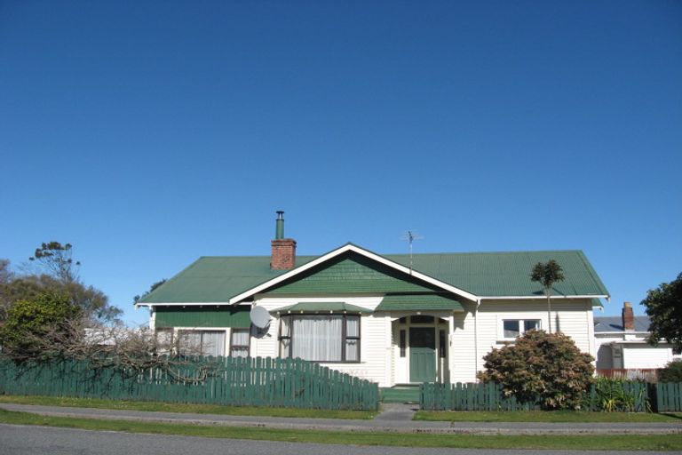 Photo of property in 141 Stafford Street, Hokitika, 7810