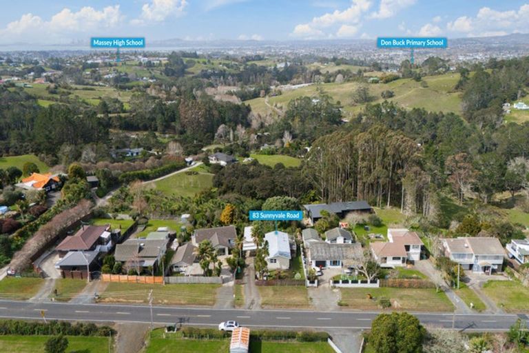 Photo of property in 83 Sunnyvale Road, Massey, Auckland, 0614