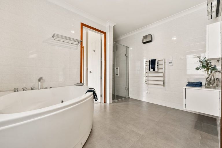 Photo of property in 49 Durey Road, Dairy Flat, Albany, 0792