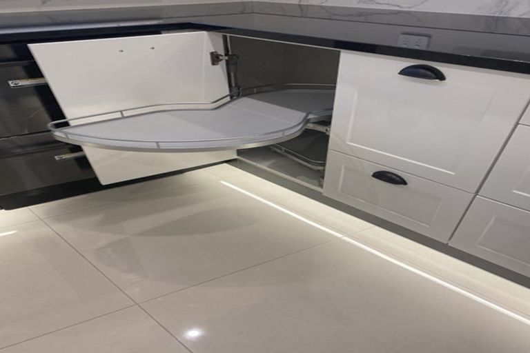 Photo of property in 29 Padnell Crescent, Paparangi, Wellington, 6037