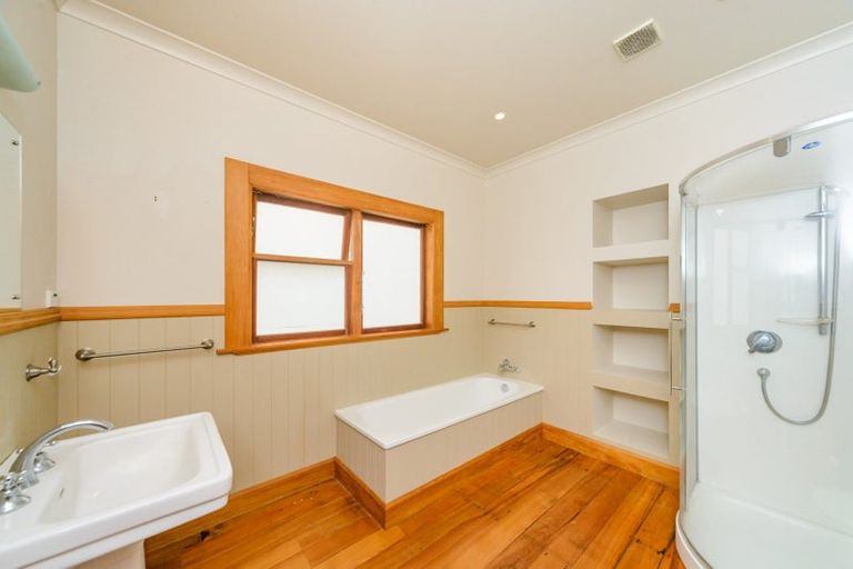 Photo of property in 42 Florence Avenue, Palmerston North, 4414