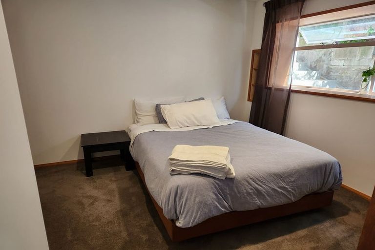 Photo of property in 34 Cannon Hill Crescent, Mount Pleasant, Christchurch, 8081