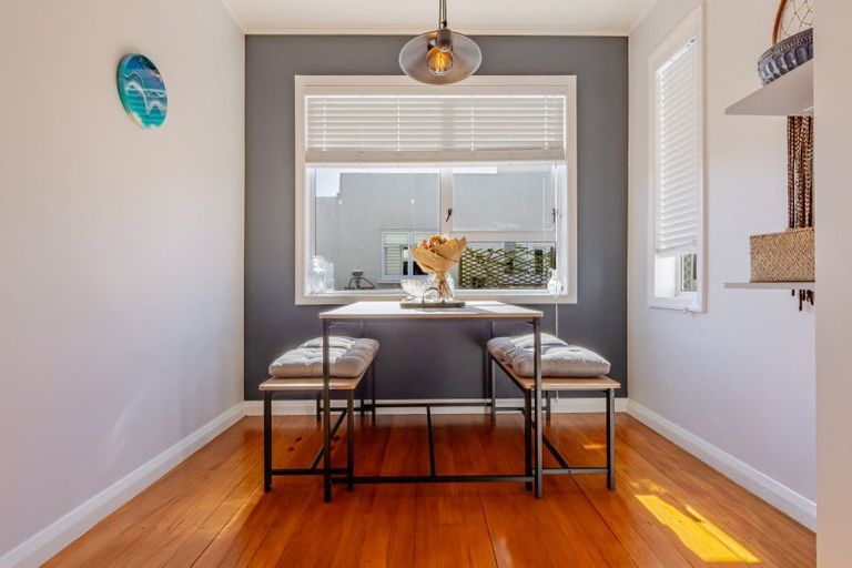 Photo of property in 12 Alpers Terrace, Marewa, Napier, 4110