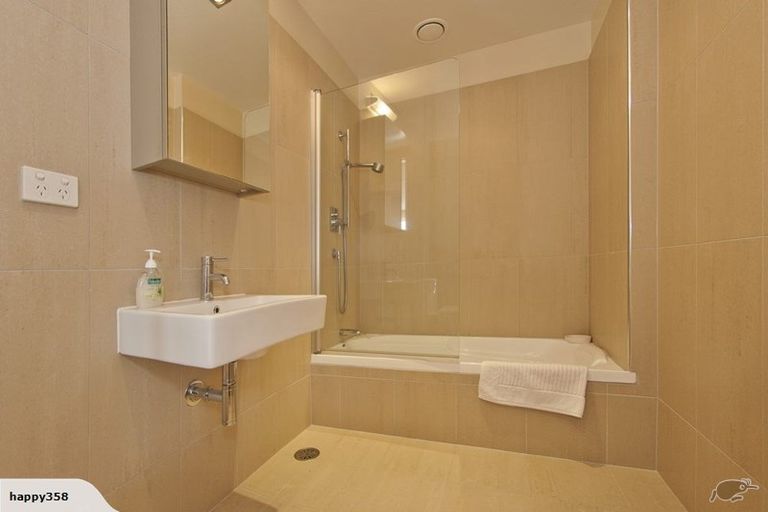 Photo of property in 303/1u Victoria Street, Whitianga, 3510