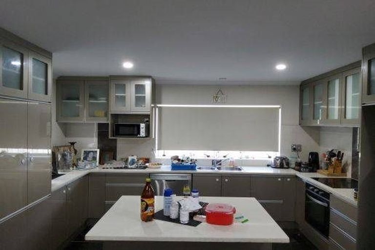 Photo of property in 9a Holland Street, Pukekohe, 2120