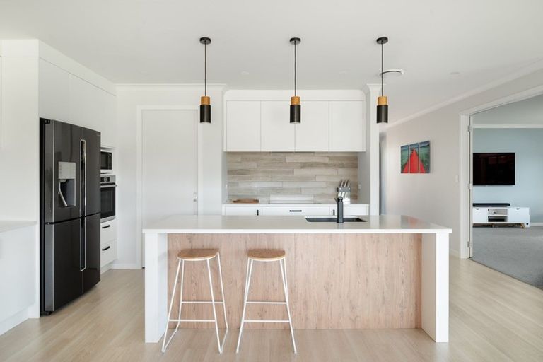 Photo of property in 39 Mike Smith Drive, Cambridge, 3434