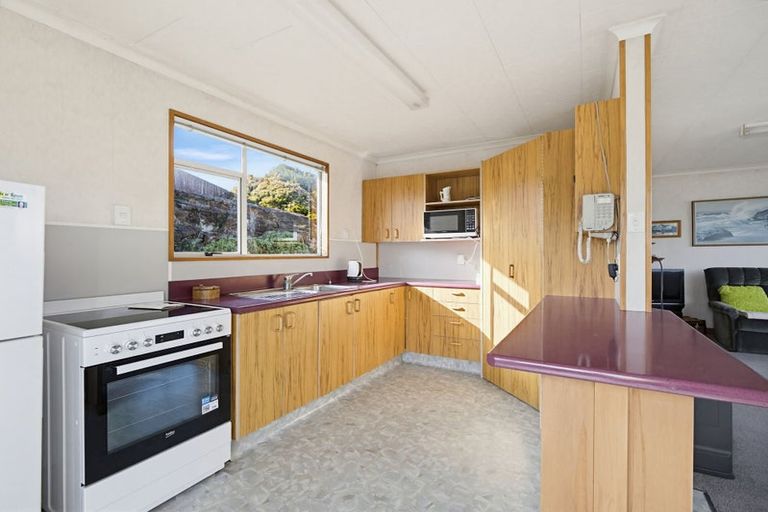 Photo of property in 65 Clayton Street, Kakanui, Oamaru, 9495